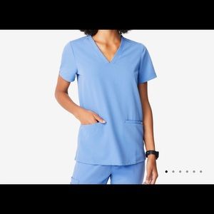 COPY - FIGS top and bottom scrub set ciel blue in…